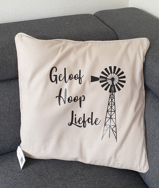 Geloof Hoop Liefde Cushion Cover